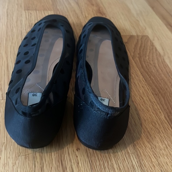 ZARA POLKA DOT BALLET FLATS, size 38 (7.5) - Picture 2 of 3